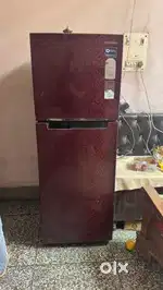 SAMSUNG 253L Double Door Fridge