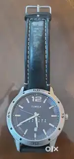 Timex watch (analogue display)