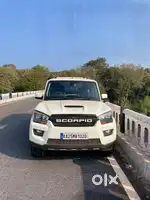 Mahindra Scorpio S10, 2015, Diesel
