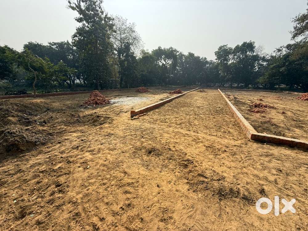 Plot Lucknow Faizabad Road se 350mt pe hai dhanni pur budholi Gaon