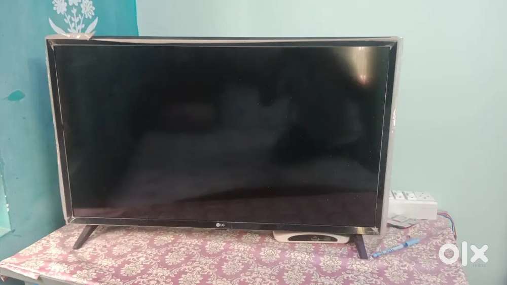 Lg 32 inches
