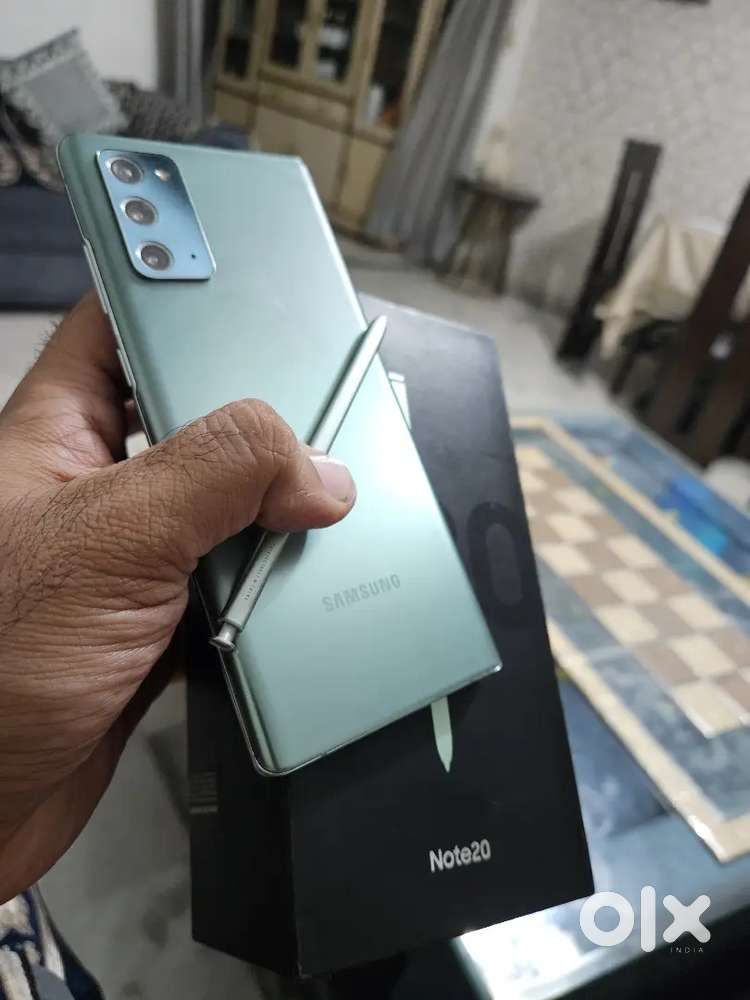 Samsung galaxy note 20 256Gb with box charger
