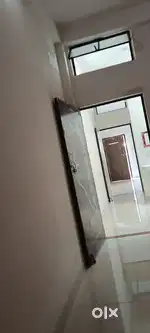 2bhk flat available near gorakhnath mandir non vegetarian not allowed