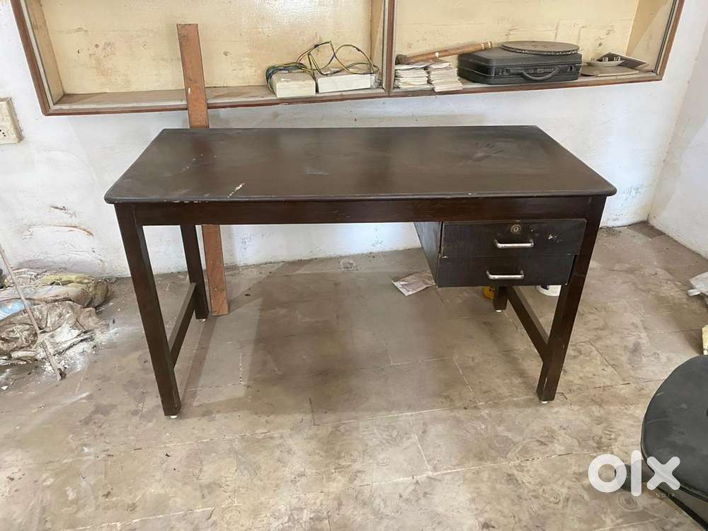 Computer / Study Table for Sale.
