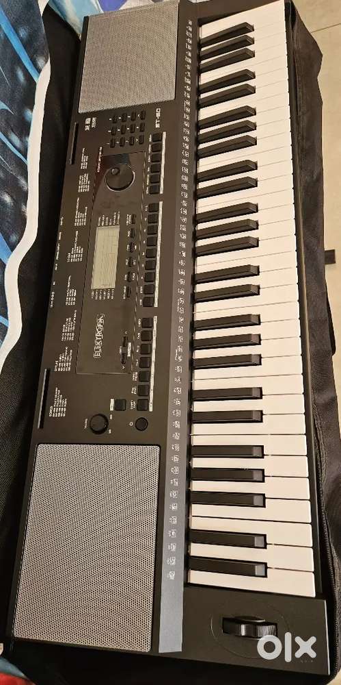 Electrofm ST50, keyboard.
