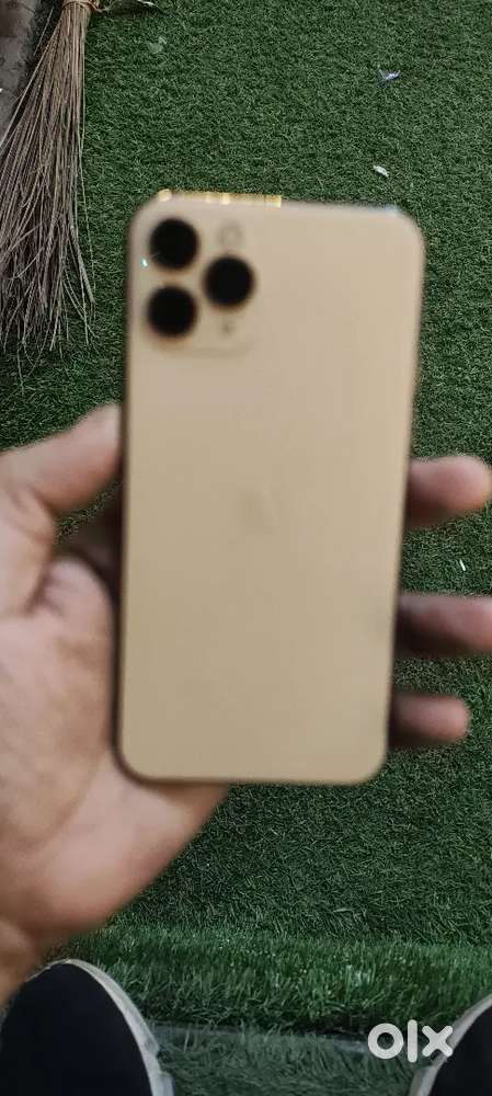 iPhone 11 pro only phone 64 gb