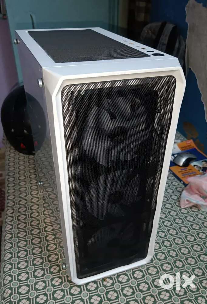 Ant Esports ICE- 112 Mid- Tower Computer Case/Gaming Cabinet - White