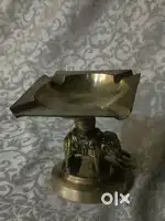 Antique pure brass solid very heavy dia cum Ashtray