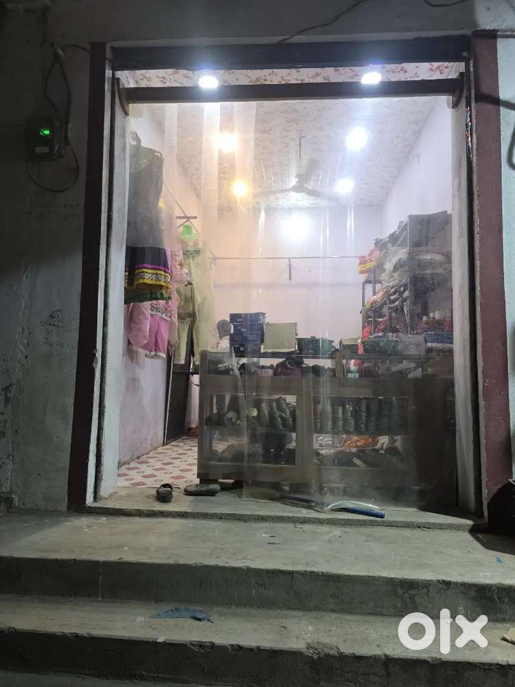 Three shop for list