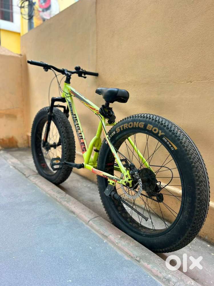 frame material : steel, colour : fluorescent green