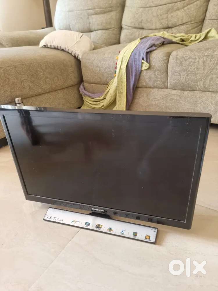 Samsung 24 inch 720p TV
