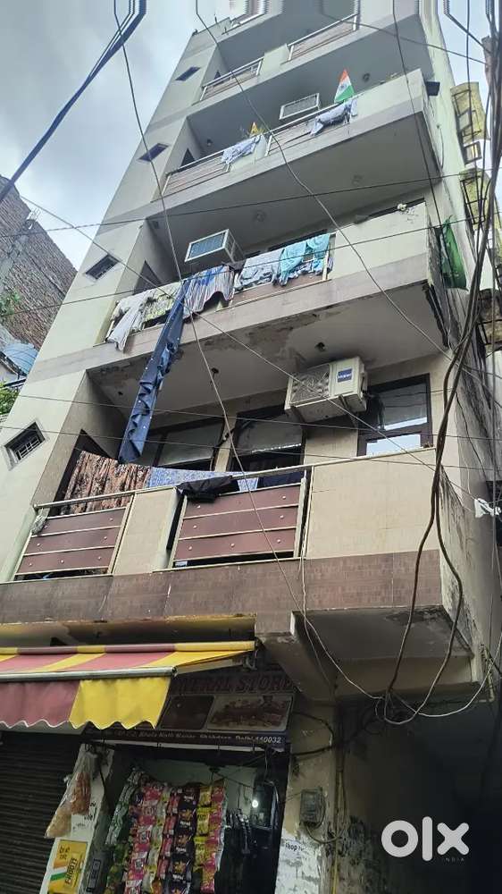 Bholanath nagar me property h