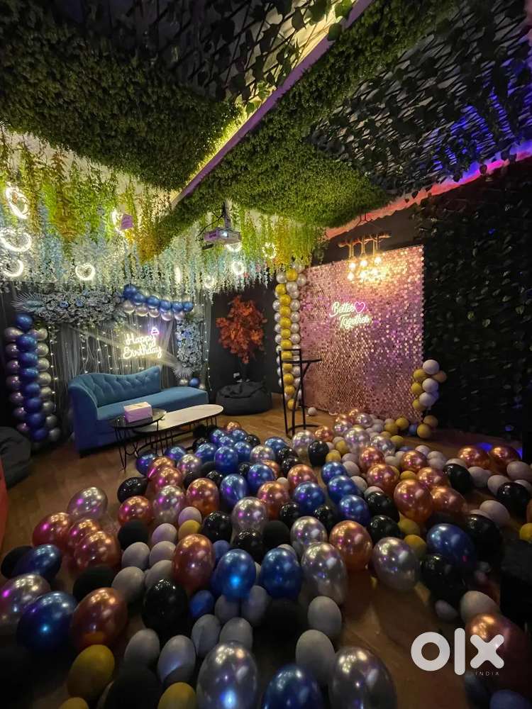 Ready To Move Full Furnished Cafe for Sale