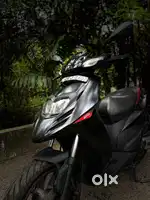 Matte Black 150cc Scooter