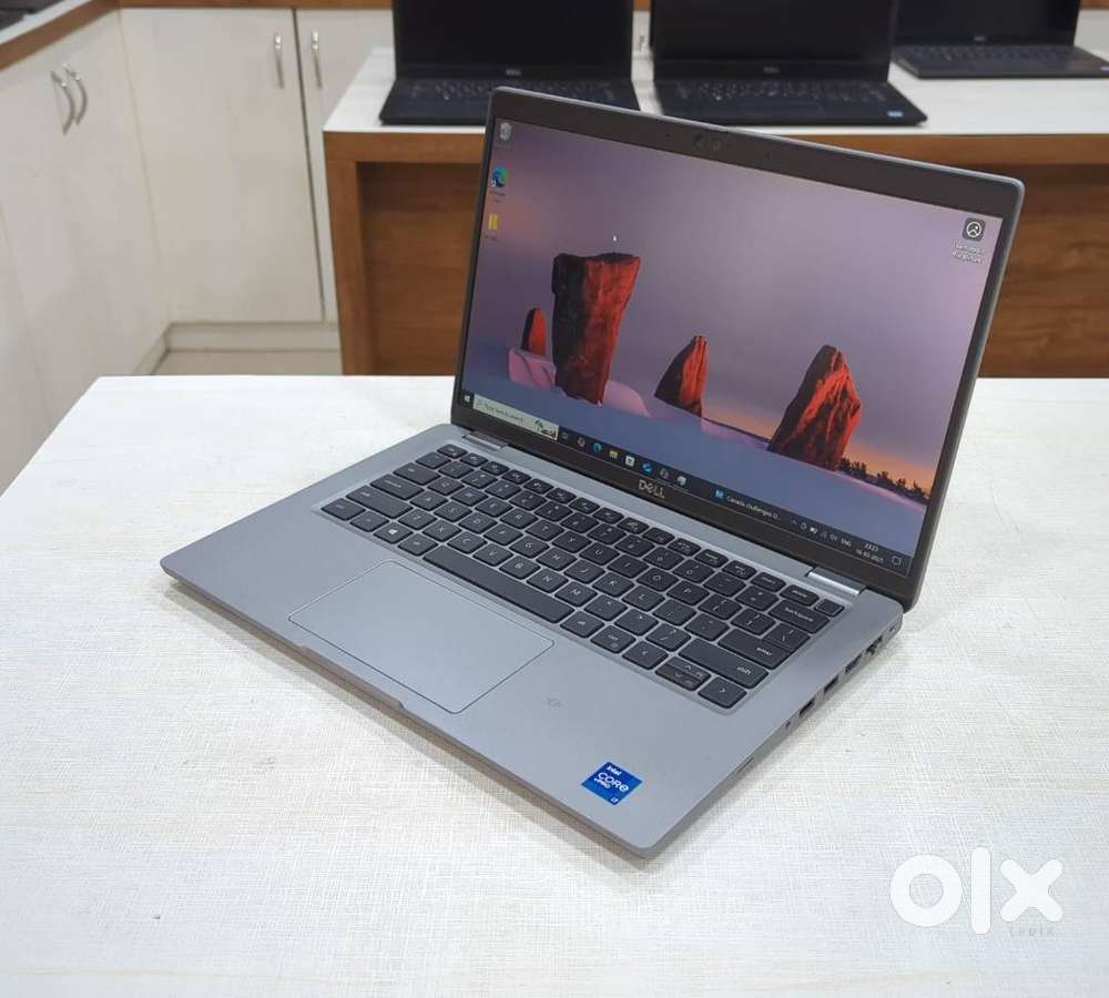 Gently used H-Series laptops Dell Latitude 5421  i7-11th(H)  16GB
