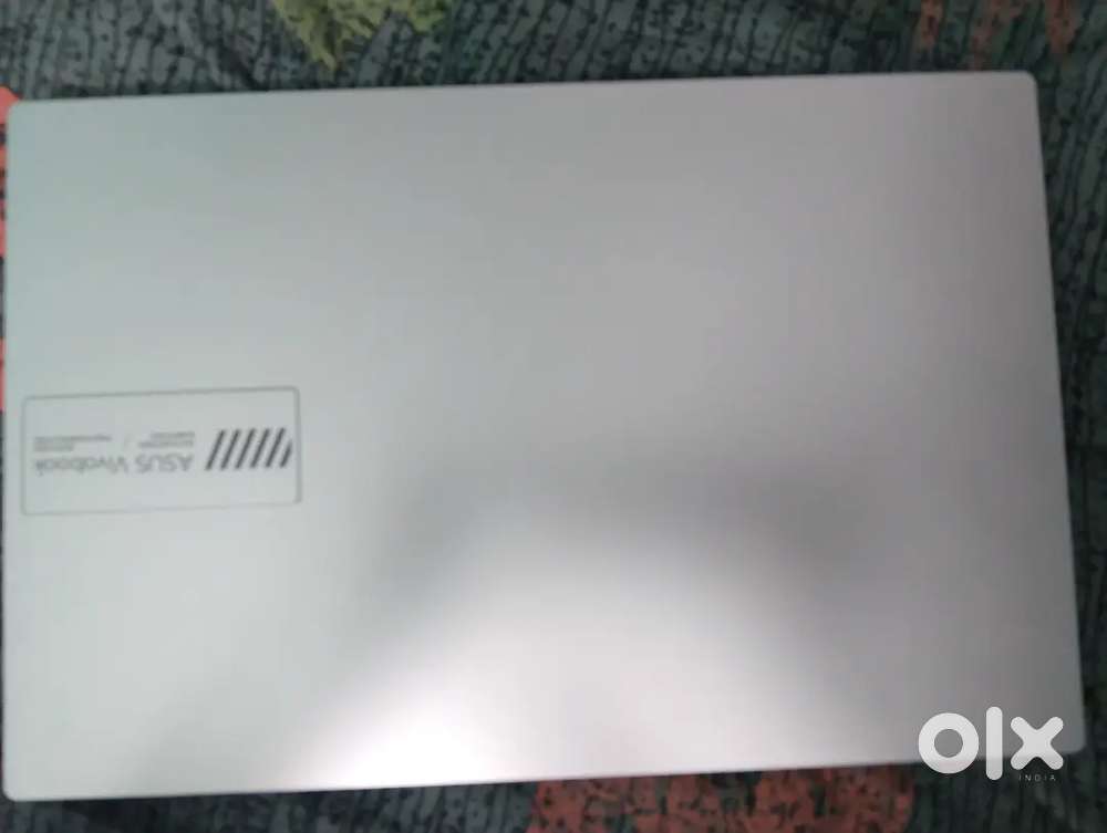 Asus laptop Only 20days used
