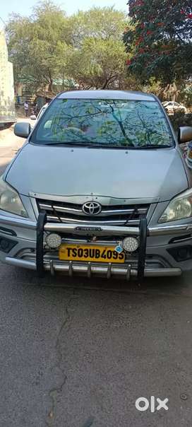 Toyota Innova 2016 Diesel 248000 Km Driven