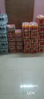 Bike se dukaanon per Mal dekar aana hai cold drink ka