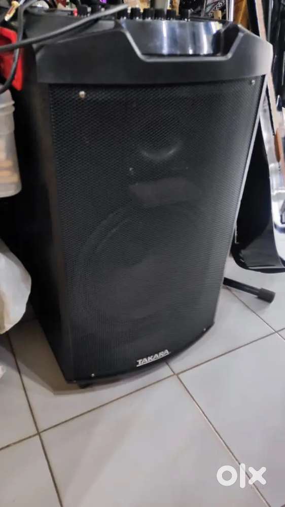 Takara speaker amplifier for guitar