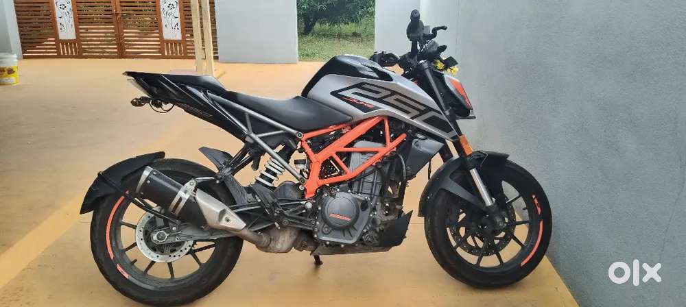 Ktm duke 250