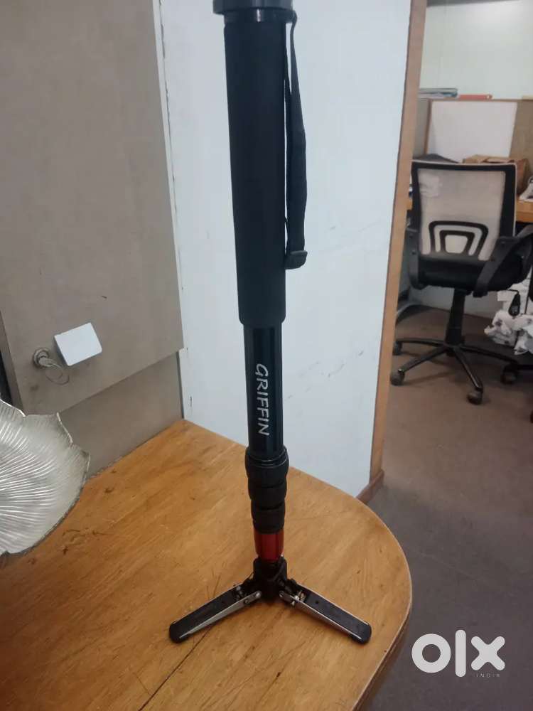 Tripod DSLR Camera Stand