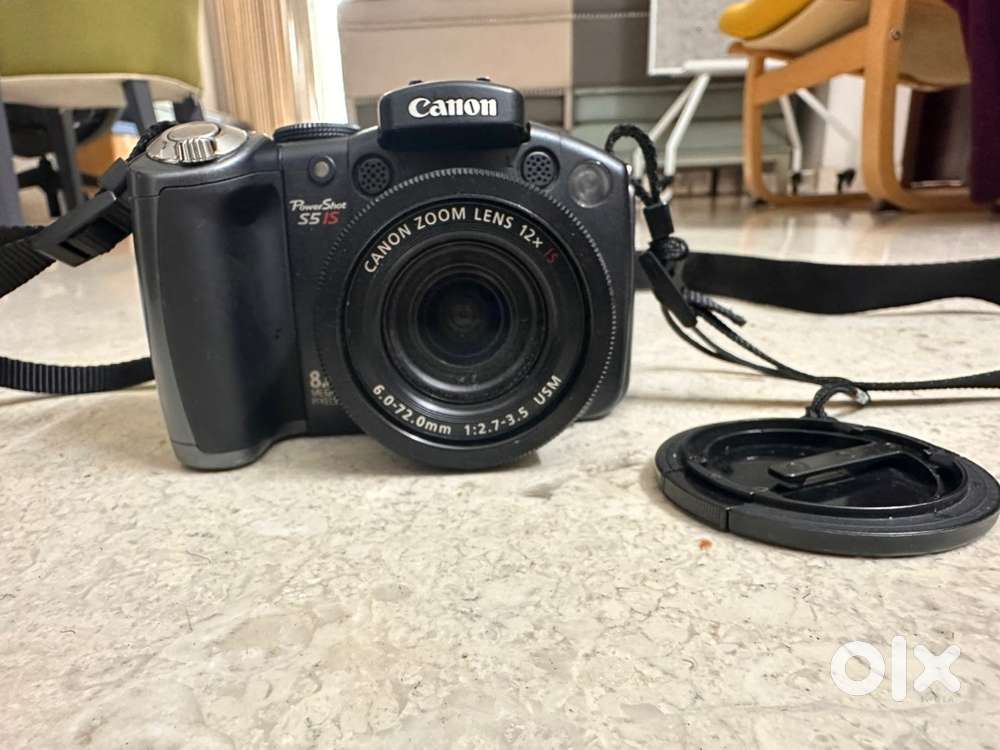 Canon Powershot S5IS camera