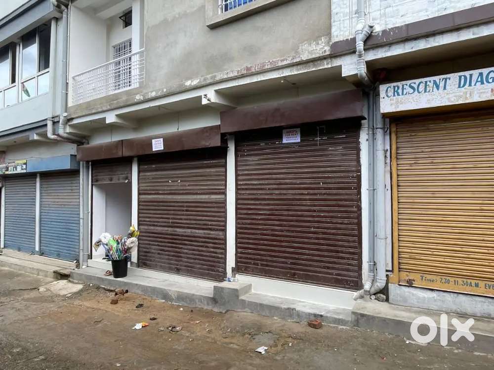 SHOP FOR RENT IS AVAILABLE