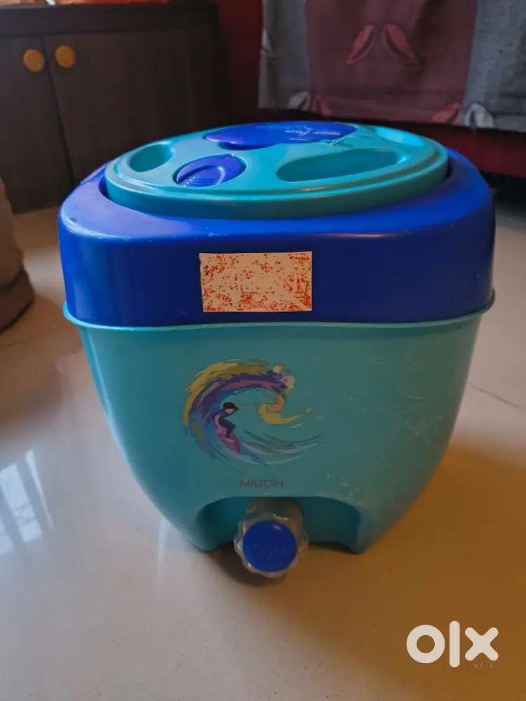 Kitchen water storage