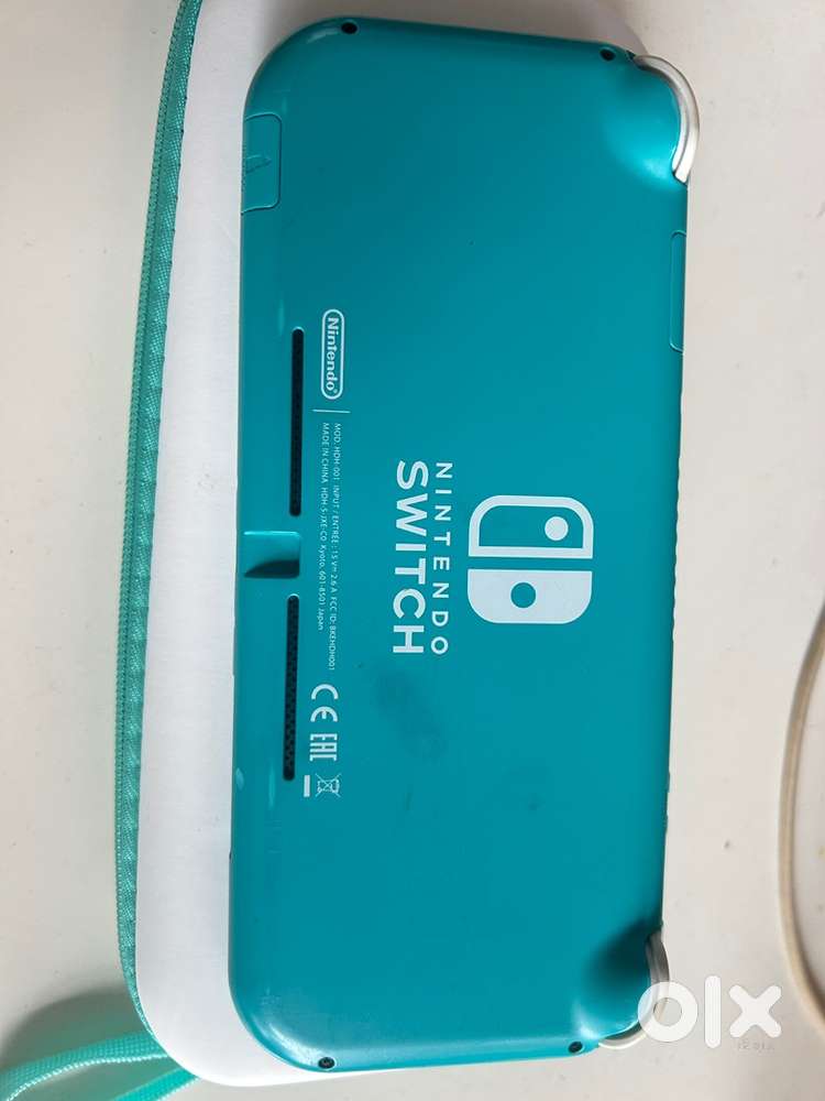 nintendo switch lite in best condition 10000 in. cheap