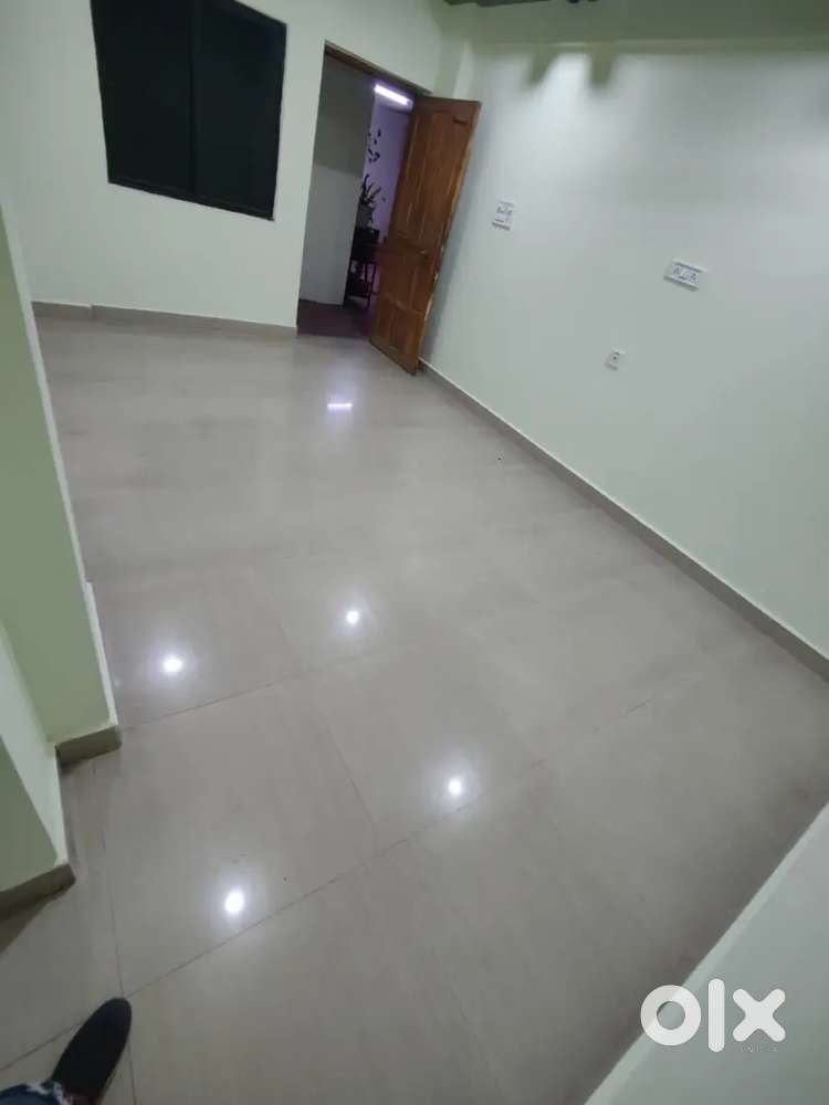 Urgently need one female flatmate, in IT park