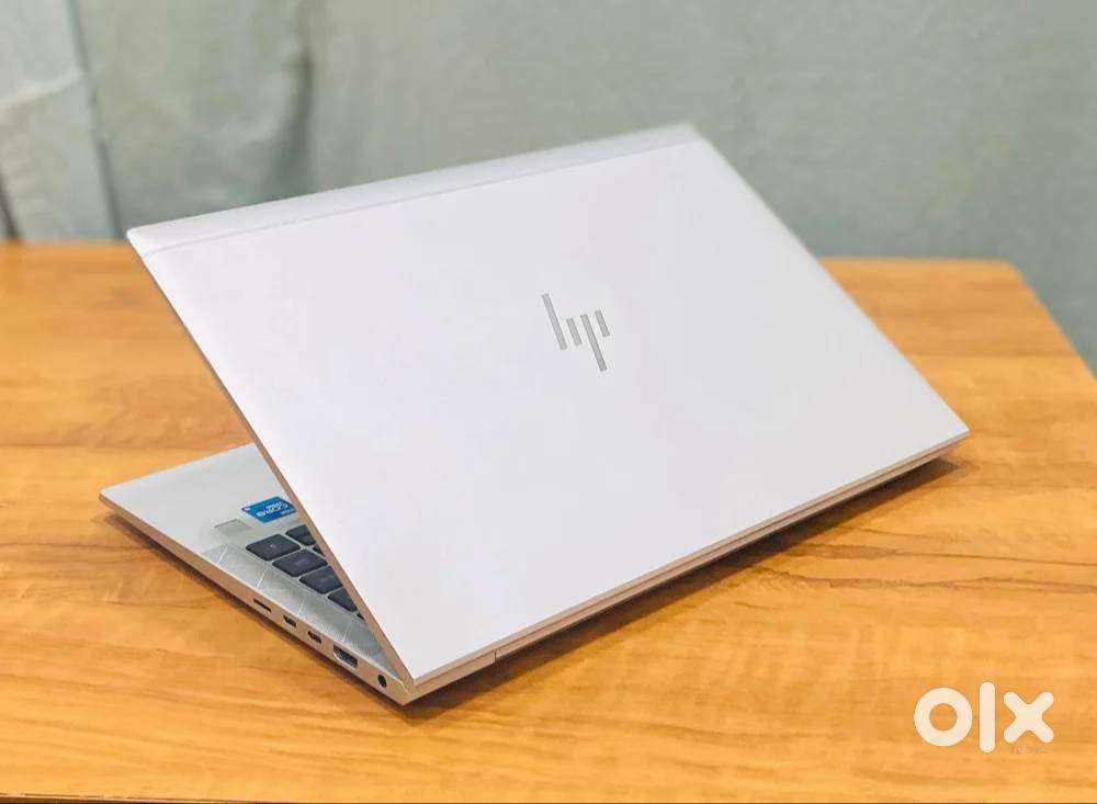 Elegant HP 840 G8. i7 11th gen / 32GB RAM / 512GB SSD