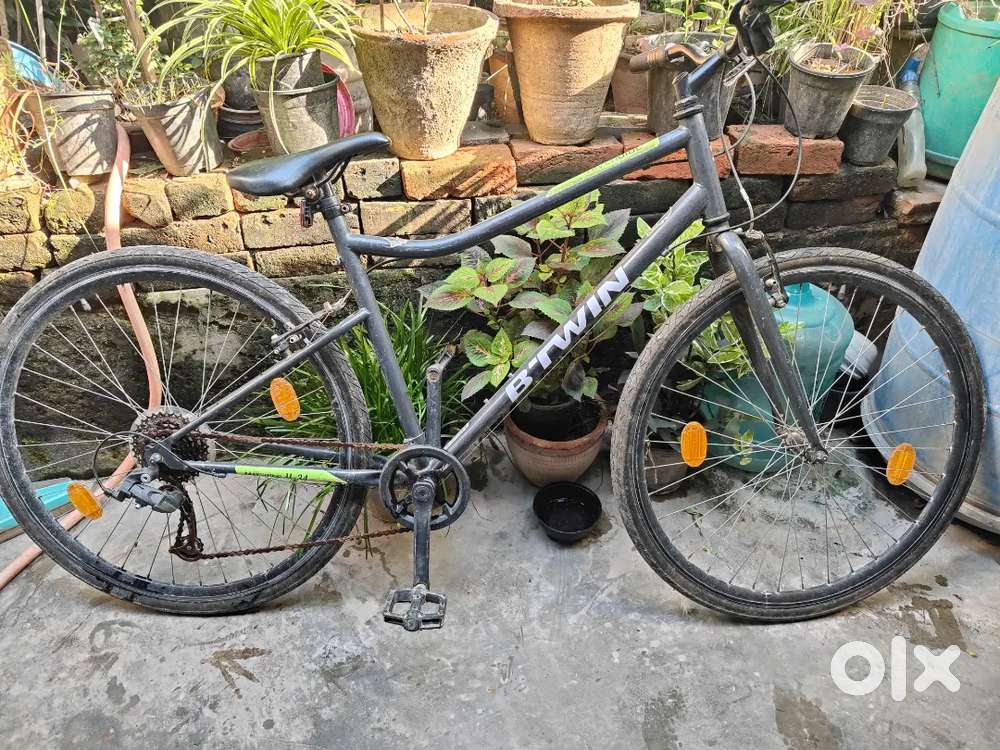 Decathlon sports bike