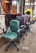 Office Chair / Plastic Chair / Office Table