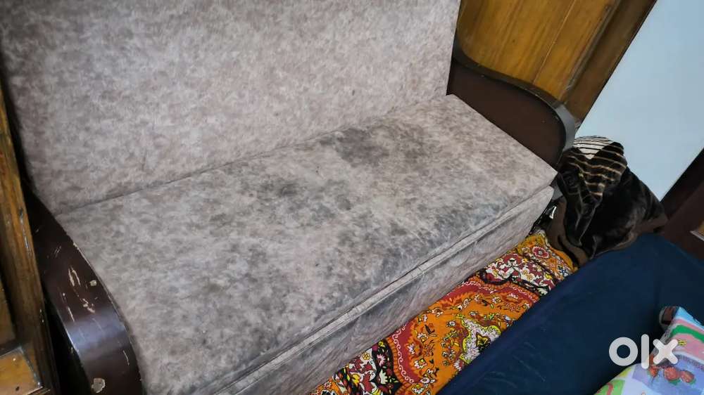 Selling sofa+bed