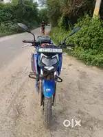Apache rtr 200 4v