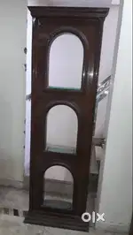 WOODEN PARITION