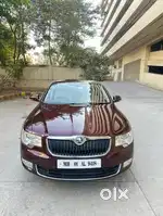 Skoda Superb 2010 Petrol 27200 Km Driven