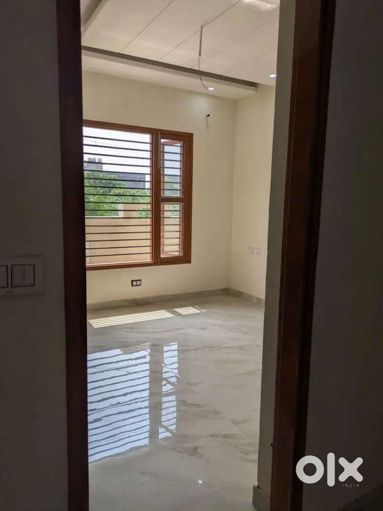 Adjoining Panchkula 3 BHK Flat 4 Sale In Peermuchalla With
