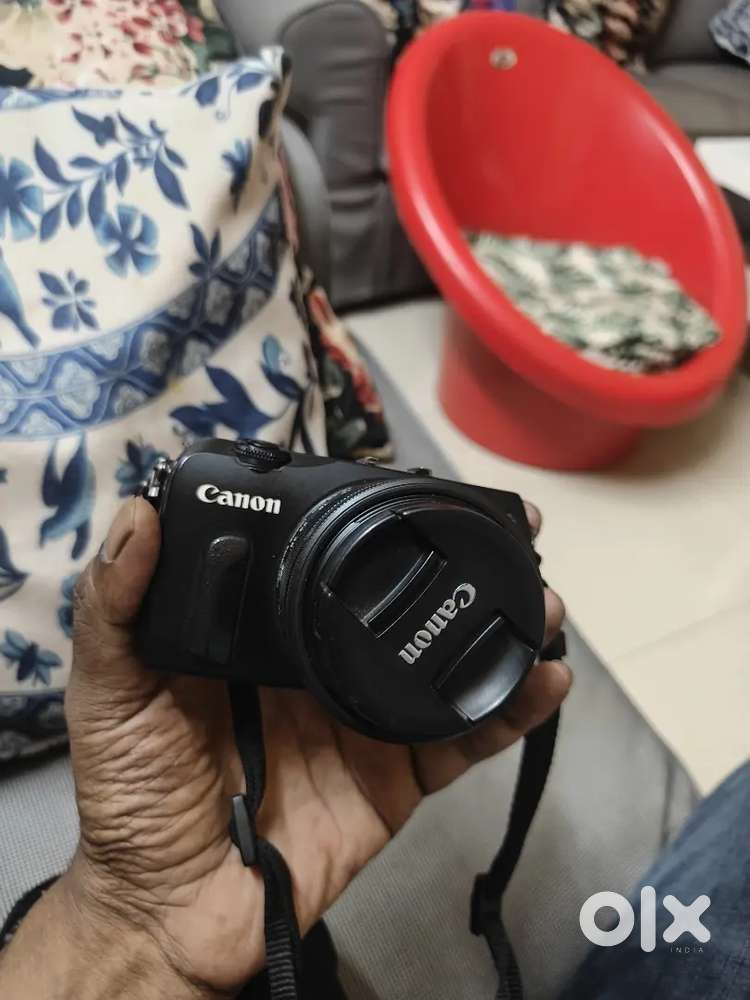 Canon eos-m with magic lantern installed