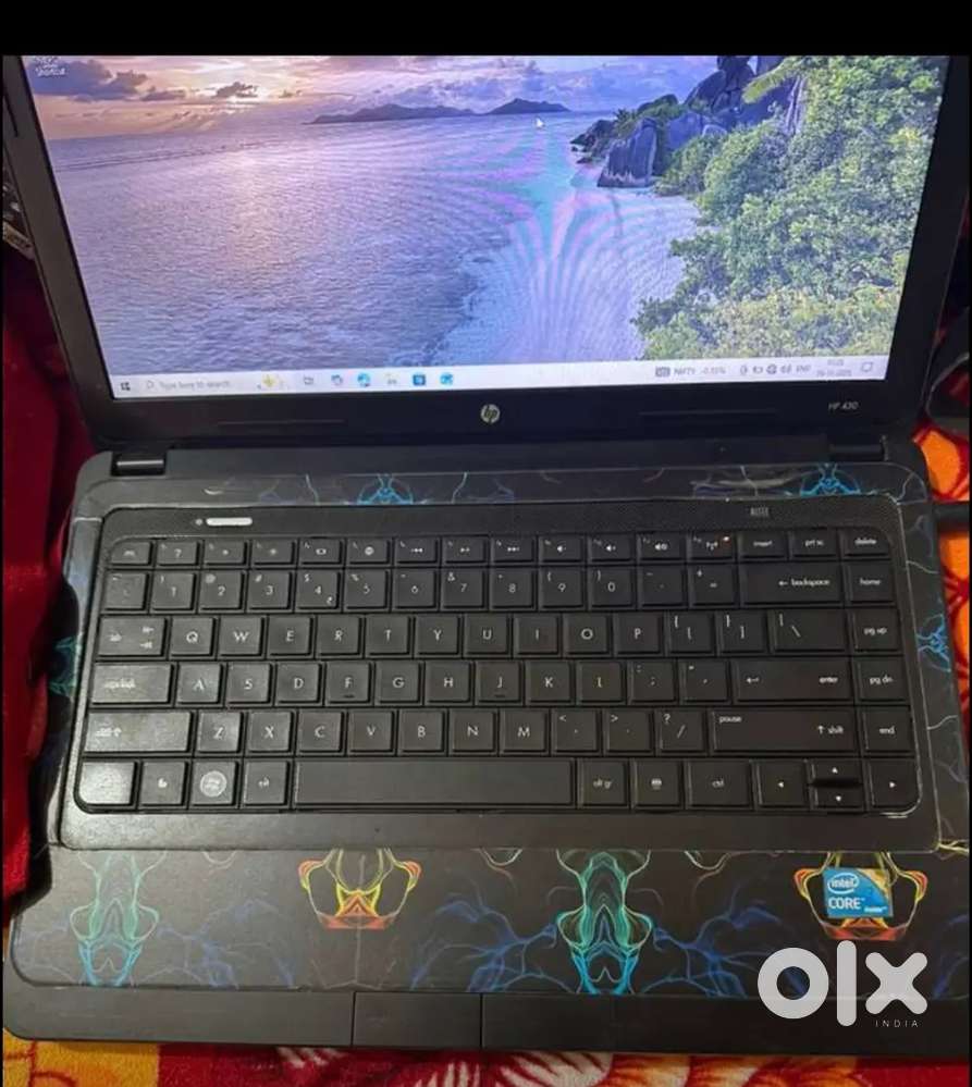 Hp laptop i3 Ram 4 Gb hd 200 Gb