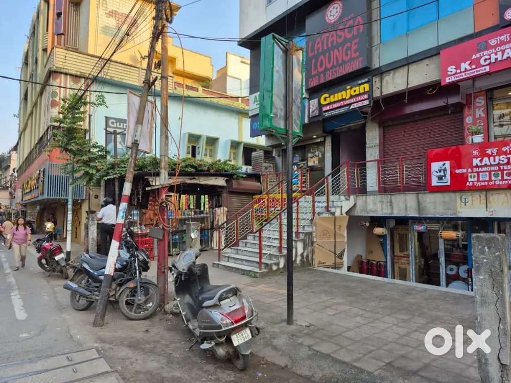 Hair Wig Centre( Female Employee Require)