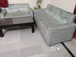 5 seater Sofa set with center table
