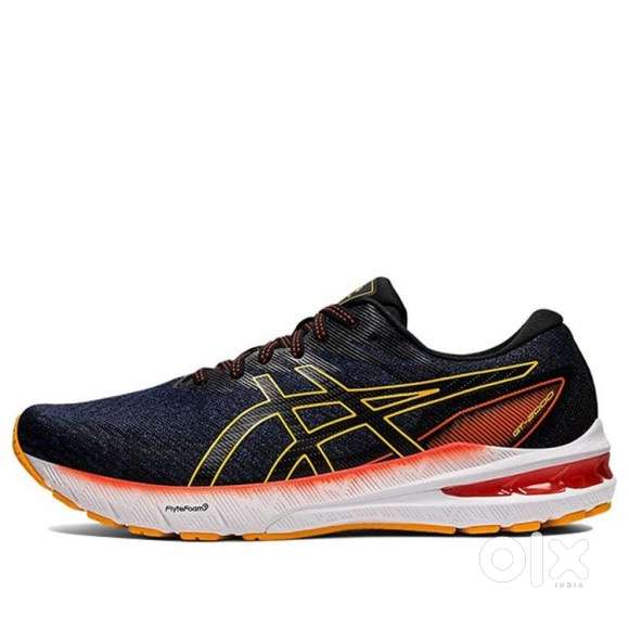 For Sale Asics GT-2000 10 series UK8 Navy Blue