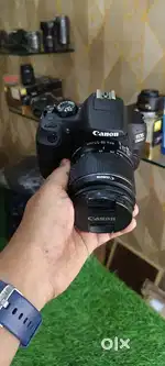 Canon 1300D wifi camera