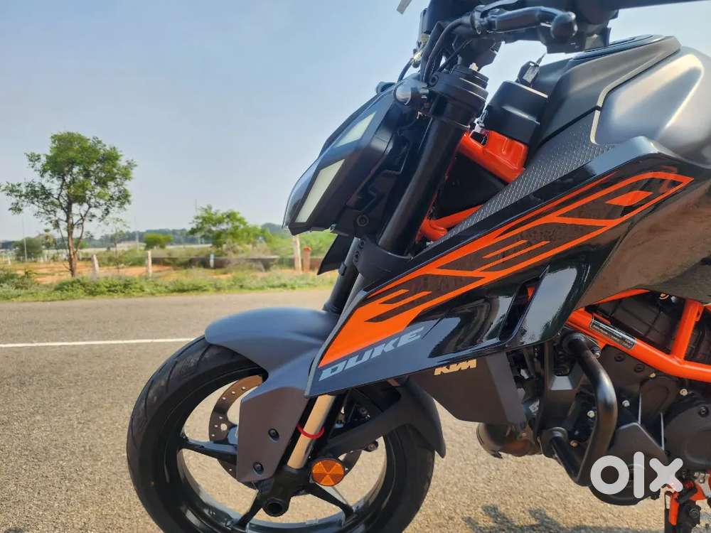 Immaculate condition duke 390 for sale