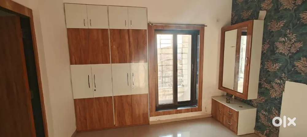 2bhk unfurnish independent flat for rent gated society MahalaxmiNagar