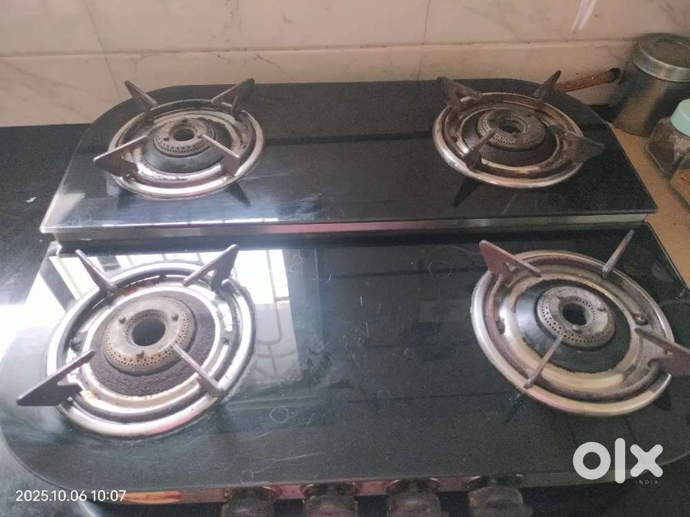 Surya 4 burners gas stove