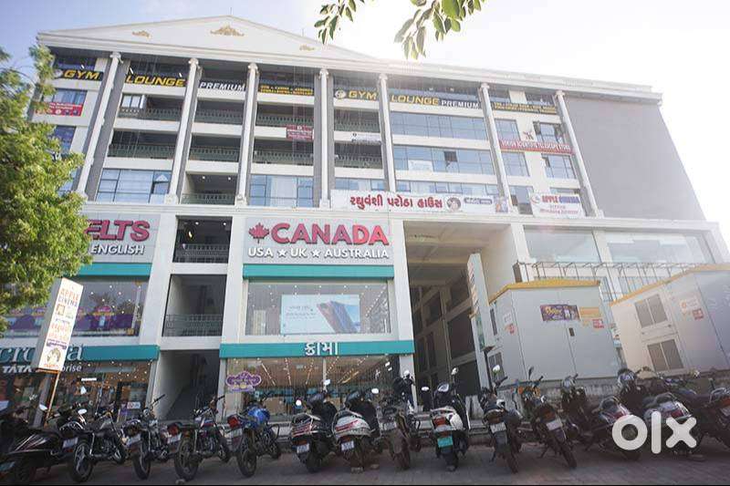 White House Office for sell in Bapunagar
