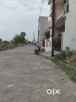 1800 वर्गफुट प्लॉट @ 3300/- दीन दयाल उपाध्याय नगर