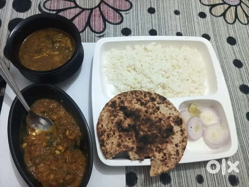 I need to Cook nonveg Pandeypur Varanasi